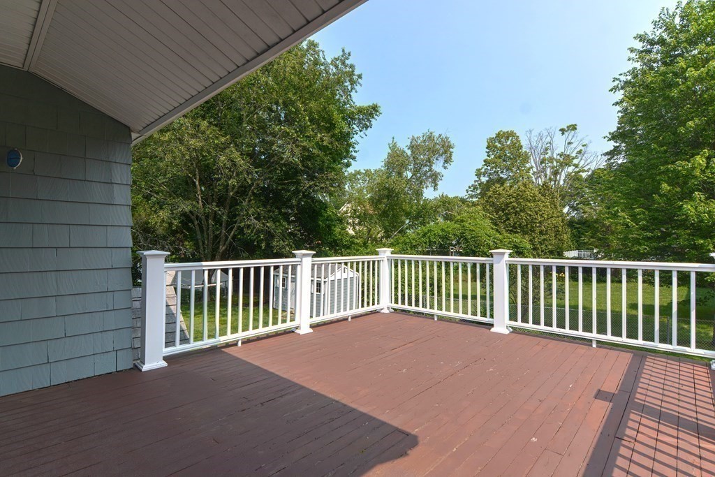 84 Plymouth Rd
