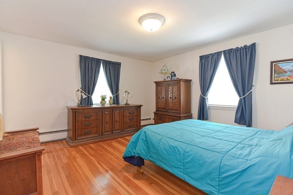 84 Plymouth Rd