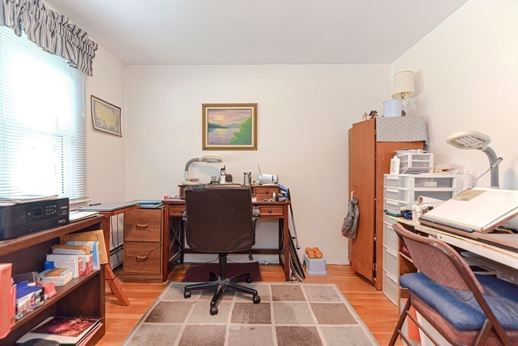 84 Plymouth Rd