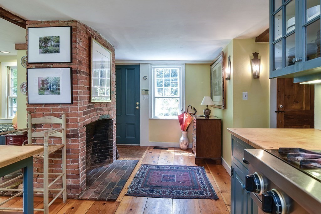 6 Sudbury Rd