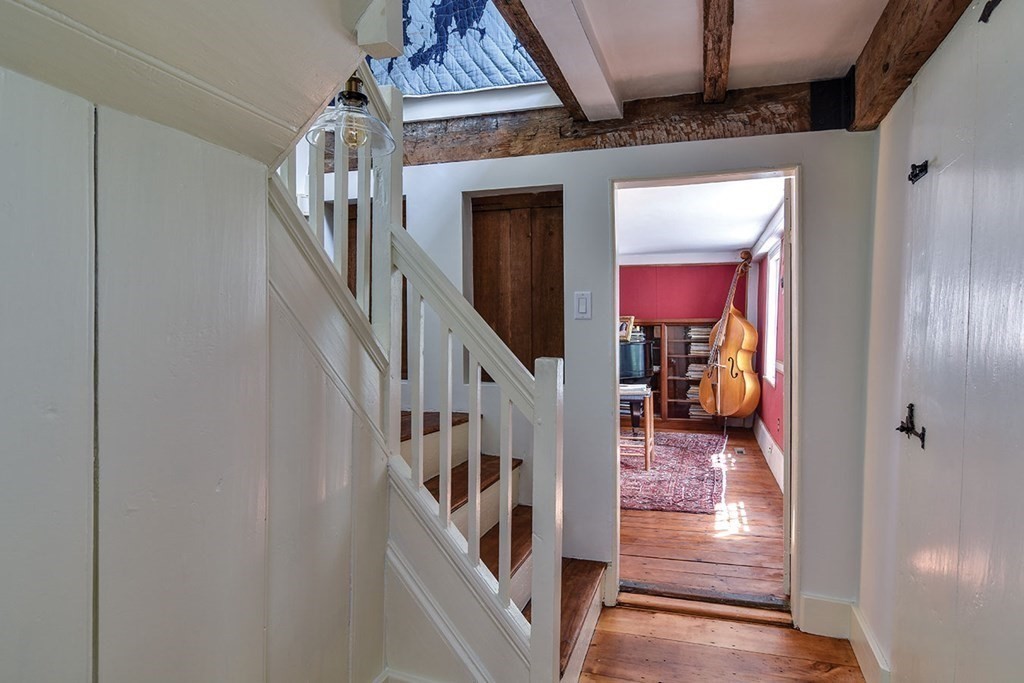 6 Sudbury Rd