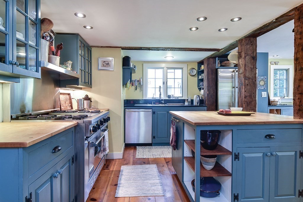 6 Sudbury Rd