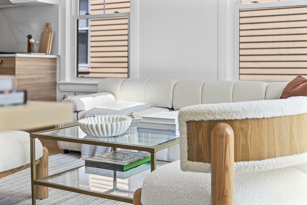 63-3 Merriam St # 3