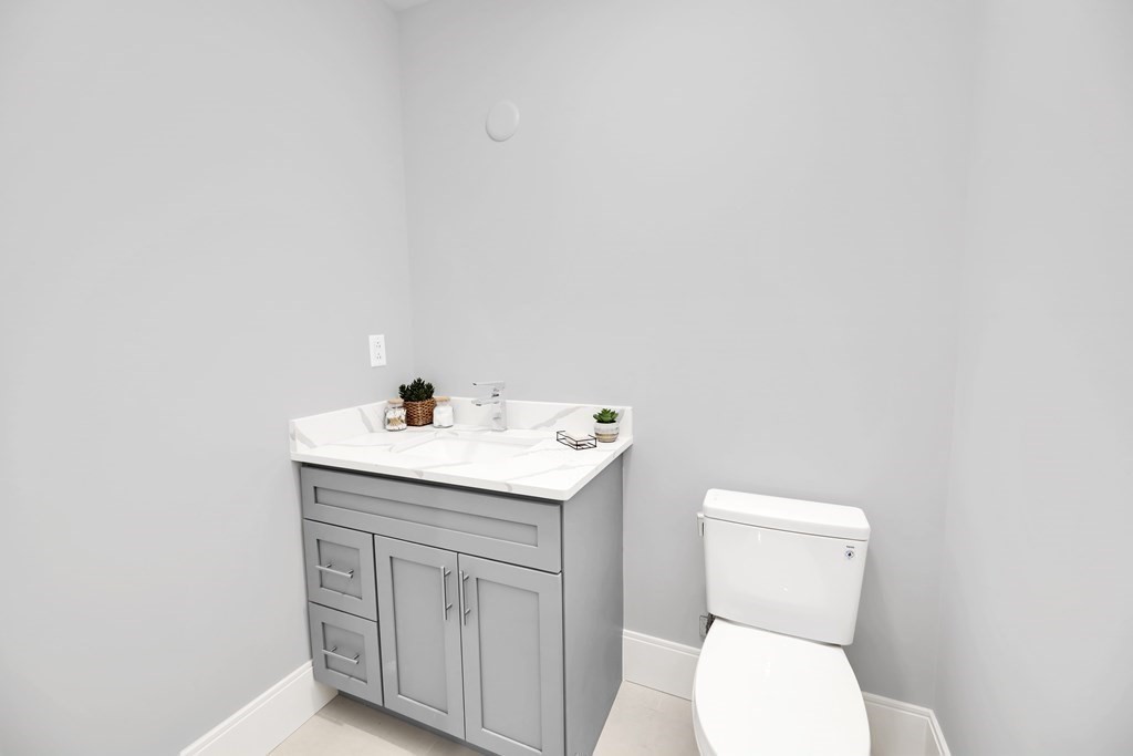 480 West Broadway # 201