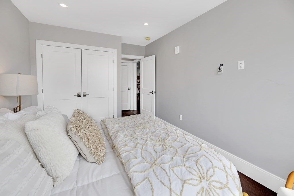 480 West Broadway # 201