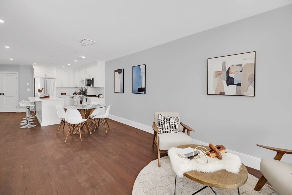 480 West Broadway # 201