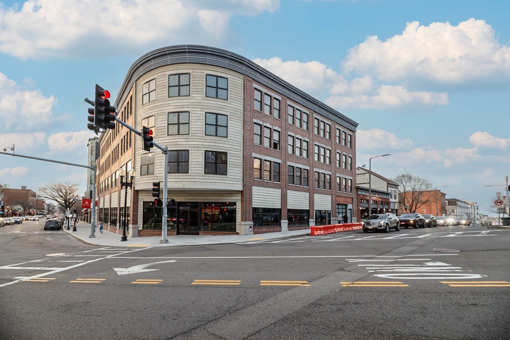 480 West Broadway # 201