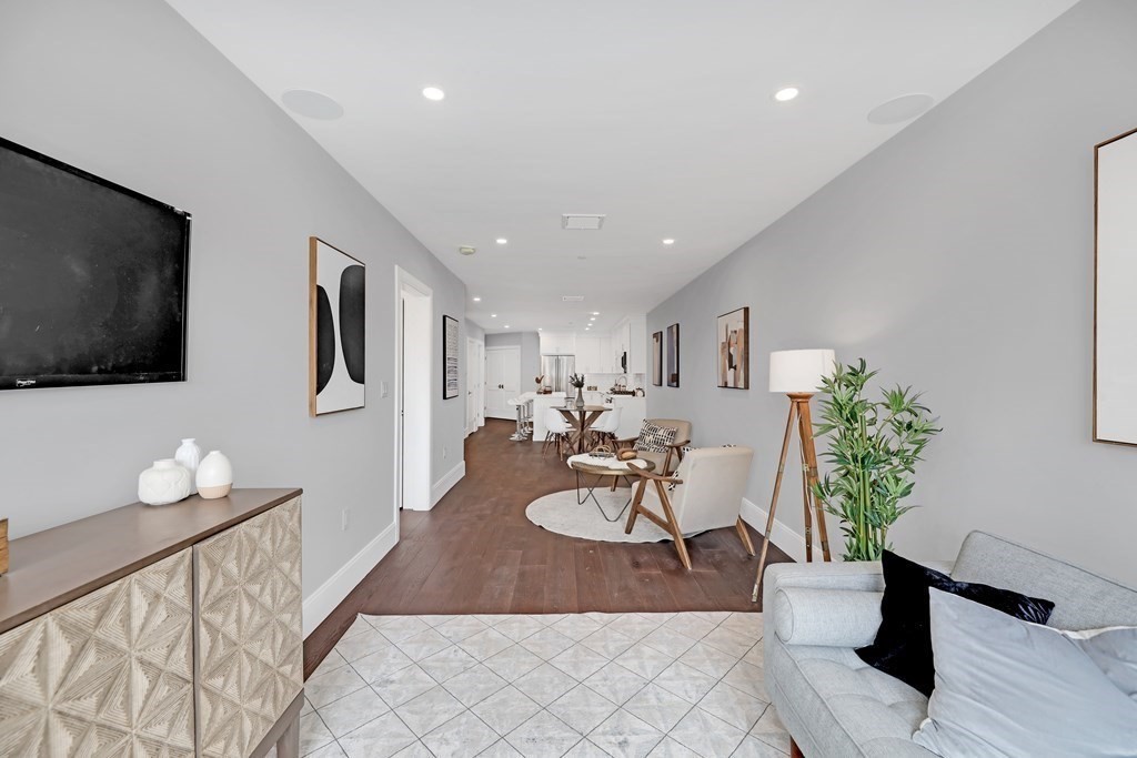 480 West Broadway # 201