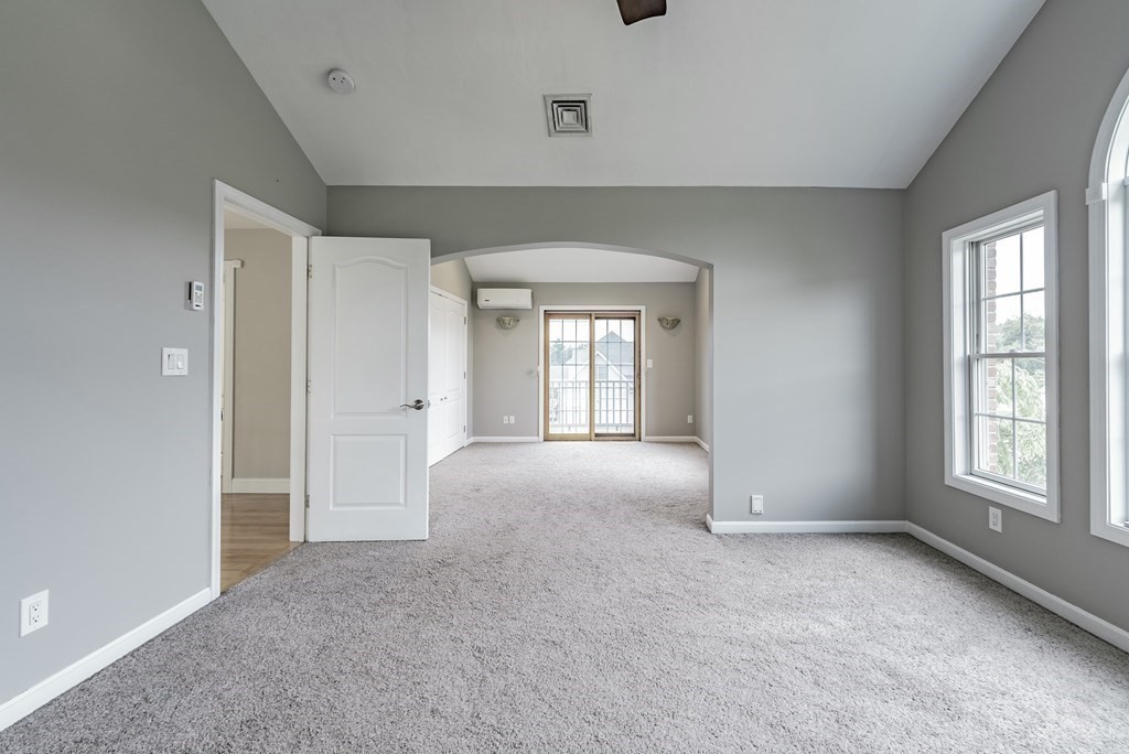 15 Wandering Meadows Ln