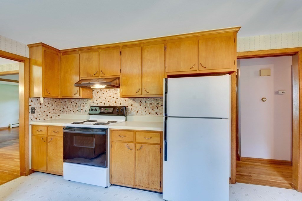 3 Brookside Circle