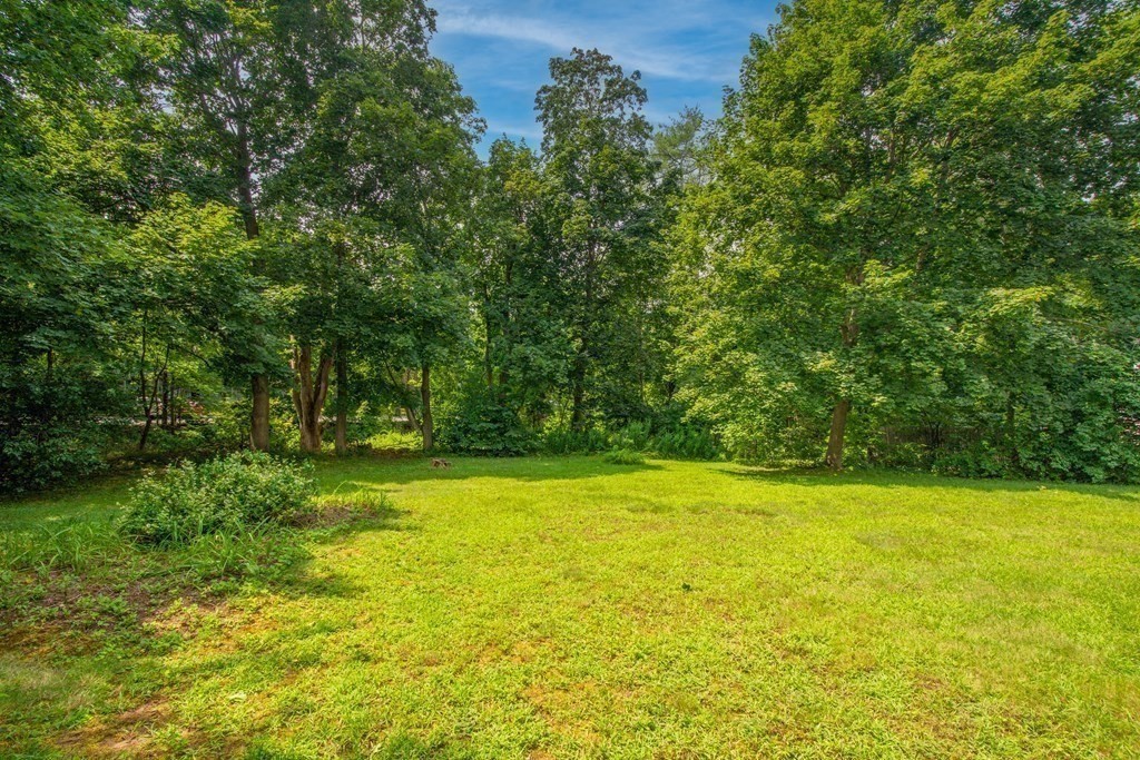 3 Brookside Circle
