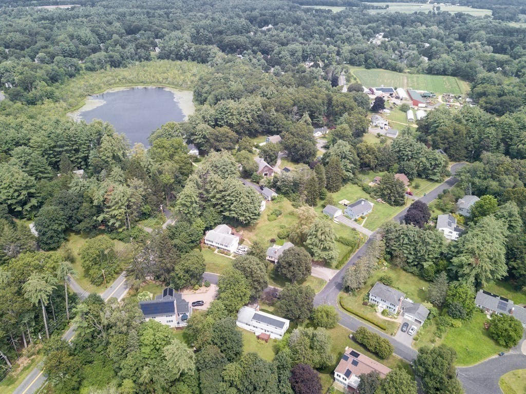 3 Brookside Circle