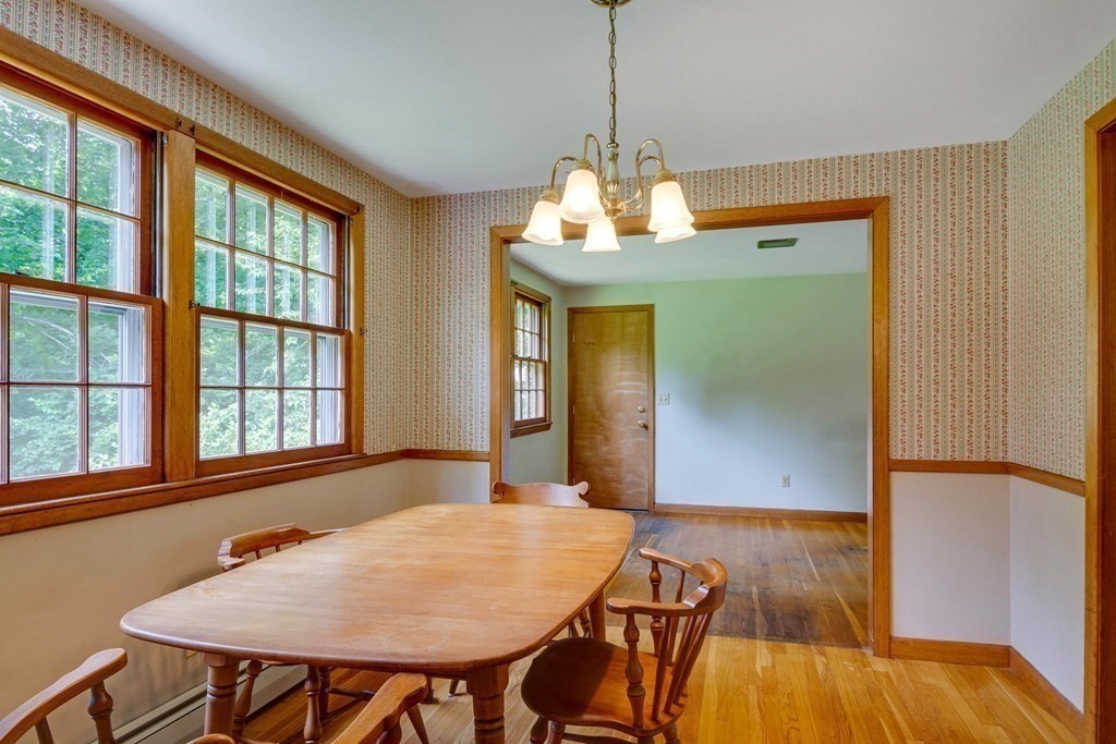 3 Brookside Circle