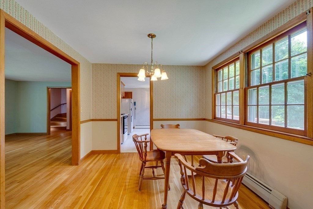 3 Brookside Circle