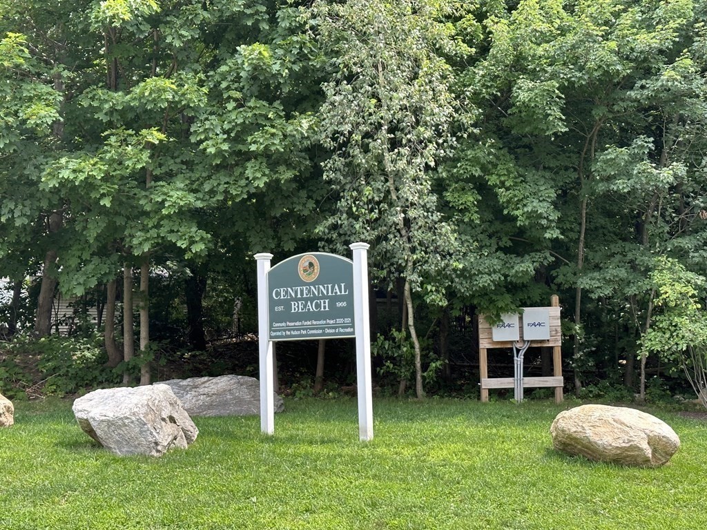 12 Seneca Dr.