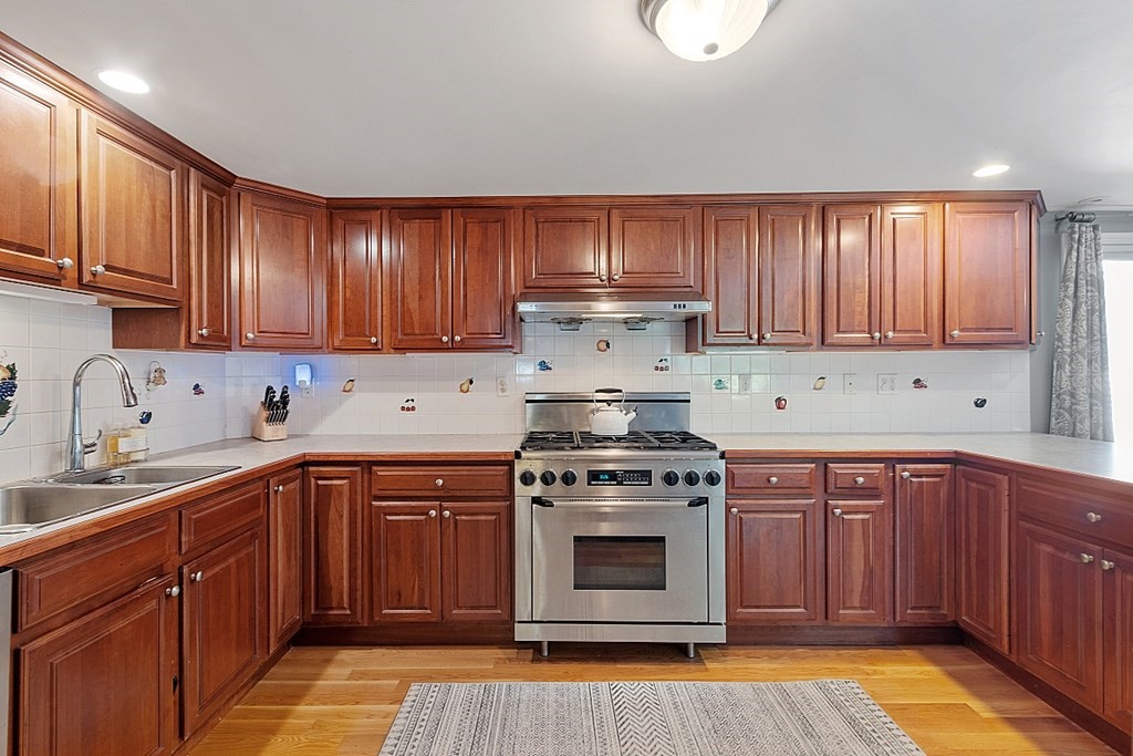 3 Crosby Rd