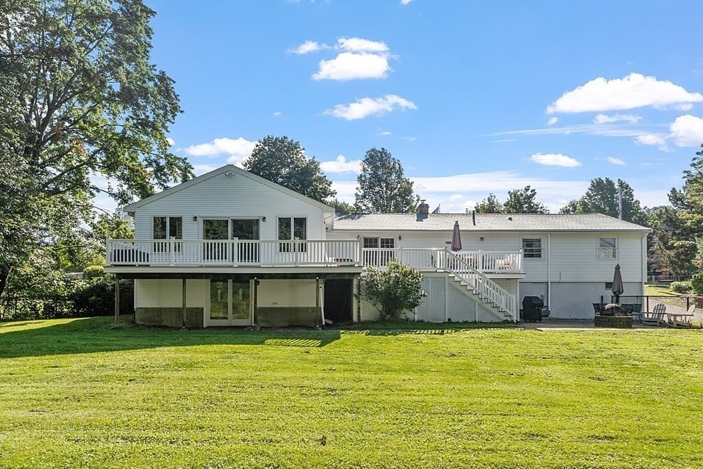 3 Crosby Rd