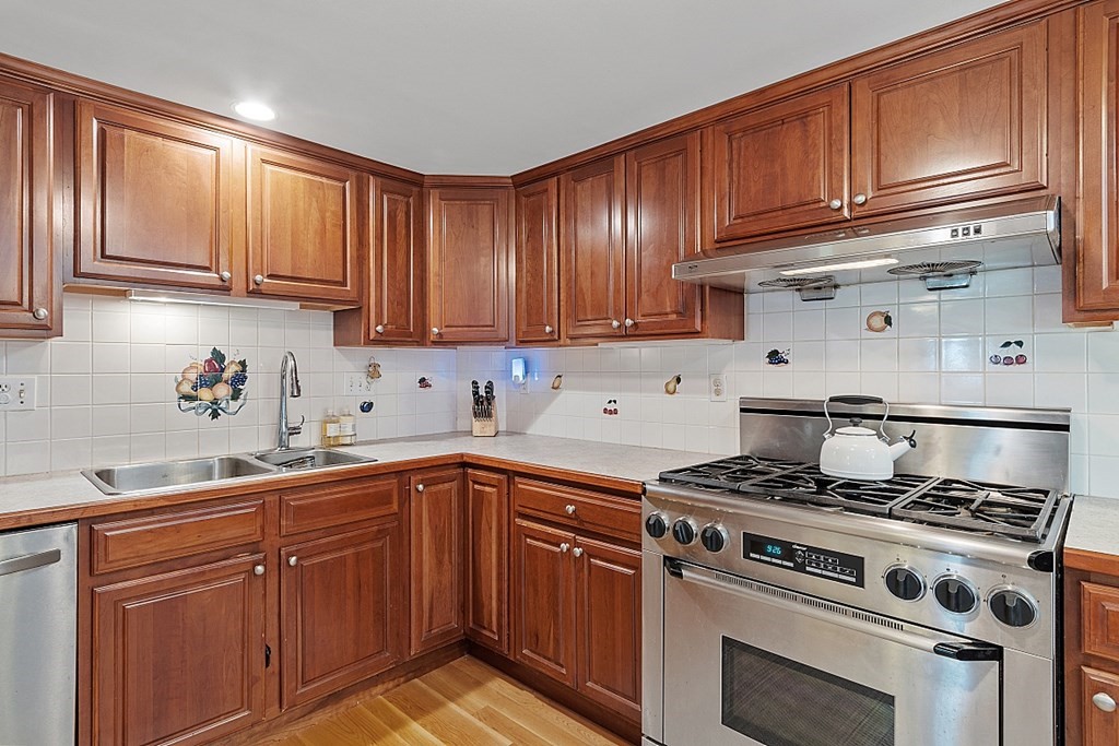 3 Crosby Rd