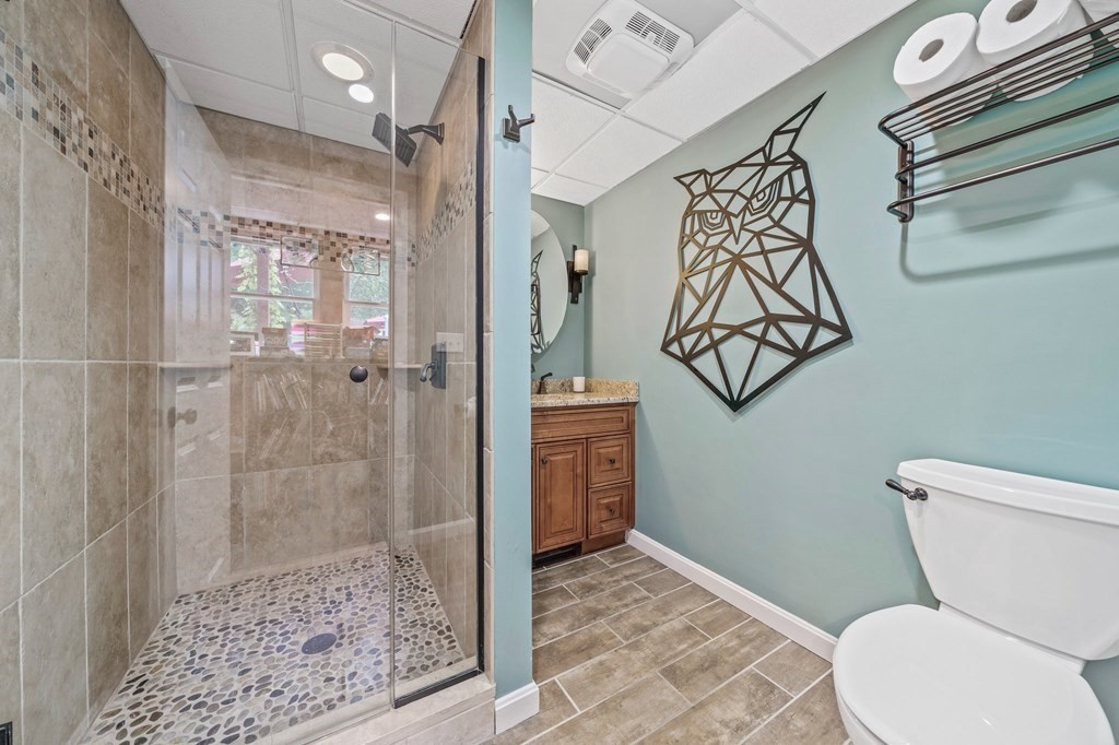 171 River Rd
