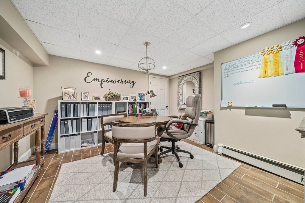 171 River Rd