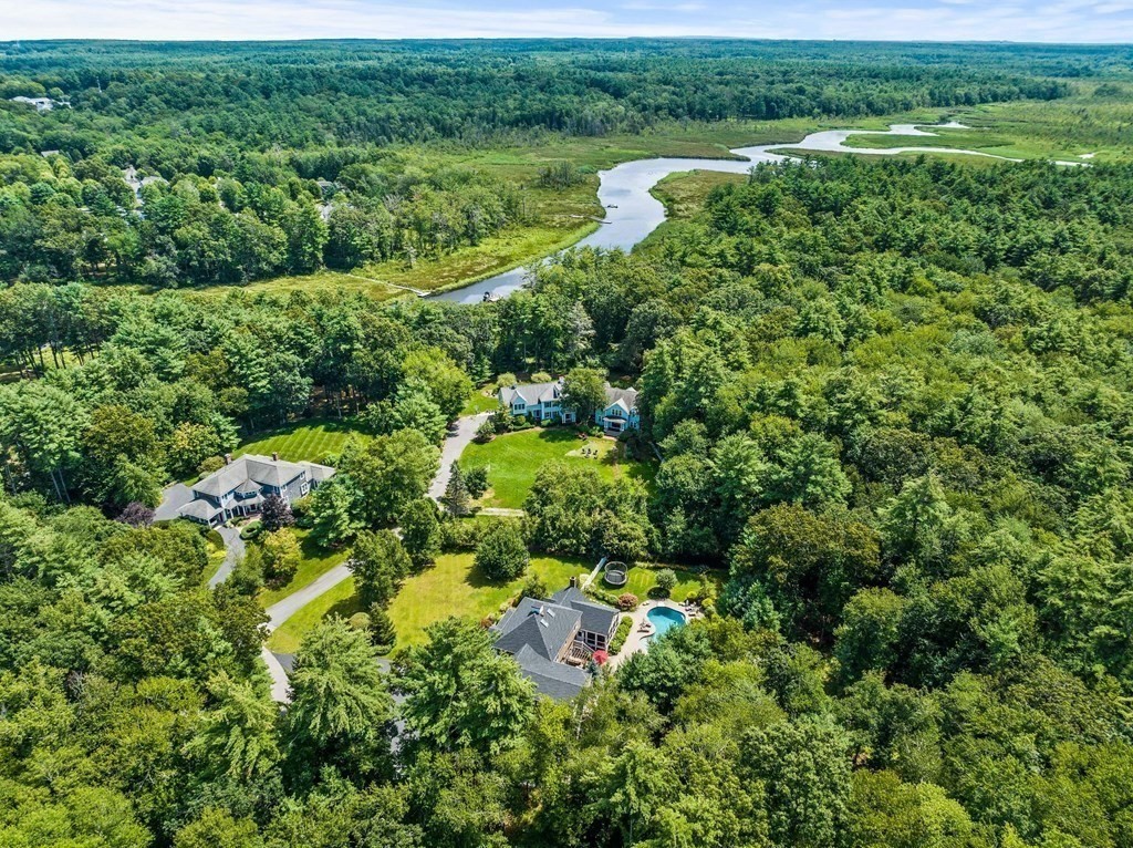 171 River Rd