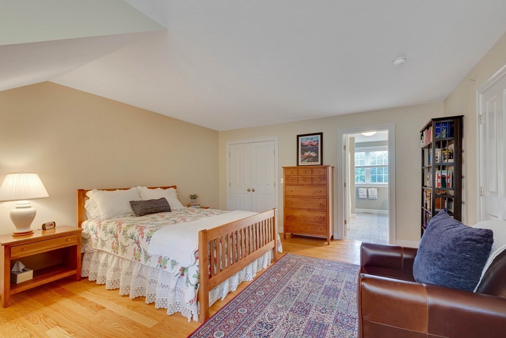 1138 Hill Rd # 4B