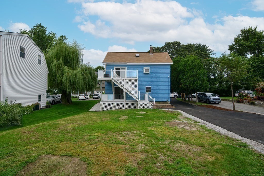 11 Belmont St