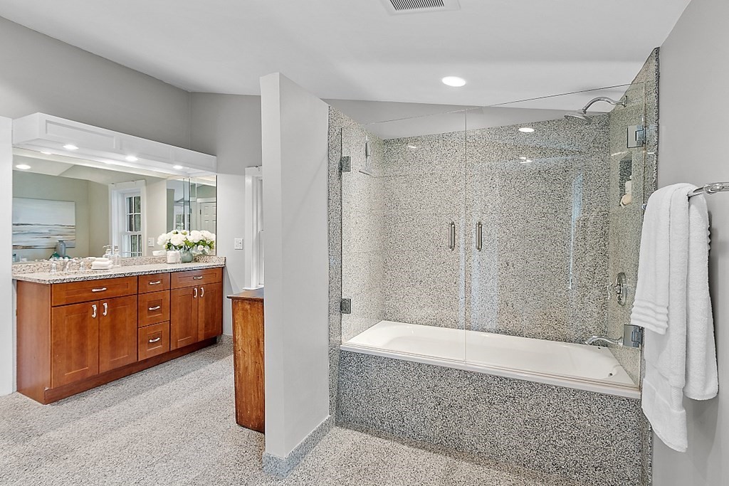 1031 Massachusetts Ave # 1031