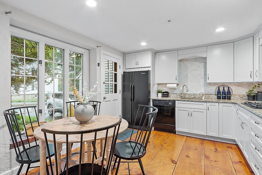 1031 Massachusetts Ave # 1031
