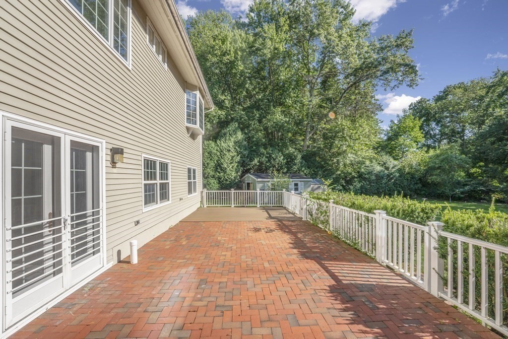 48 Bogle St