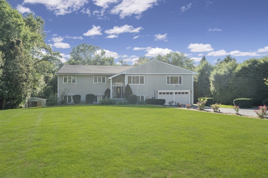 48 Bogle St