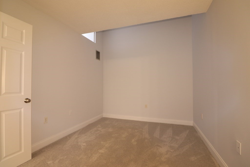 200 Market # 3411