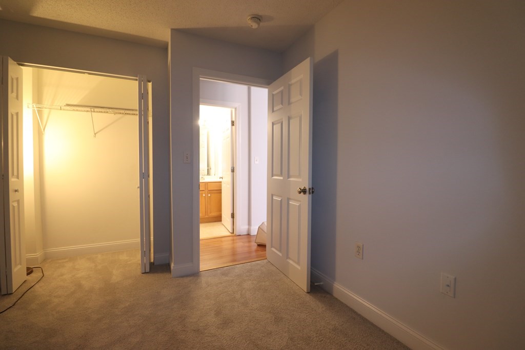 200 Market # 3411