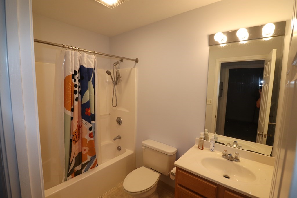 200 Market # 3411