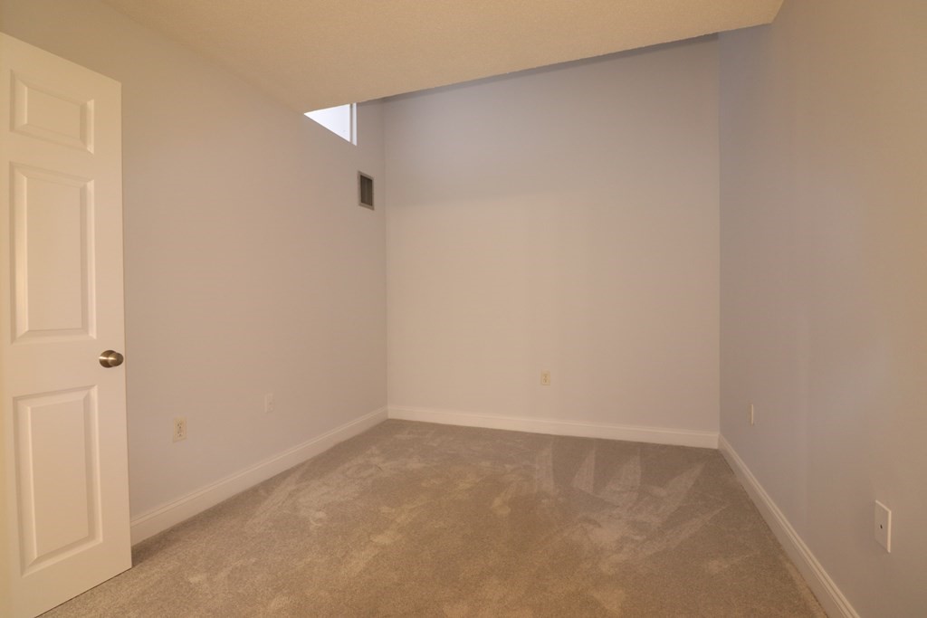 200 Market # 3411