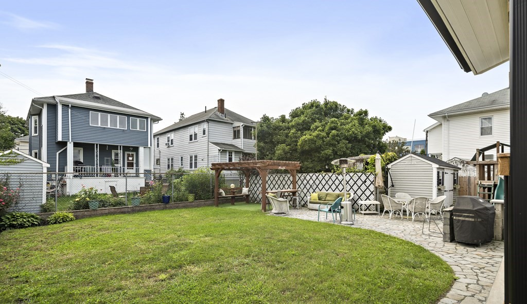 128 Bowdoin Street