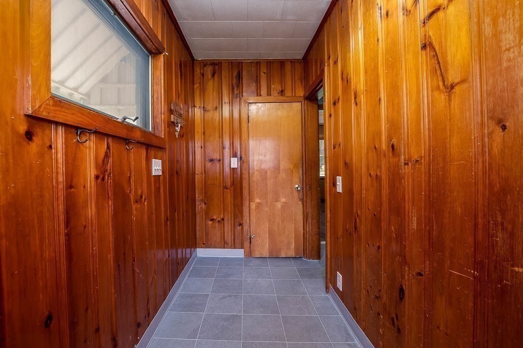 84 Crapo St