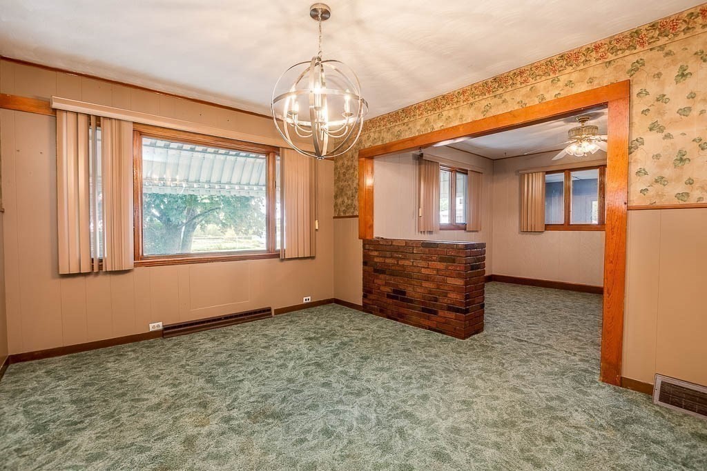 84 Crapo St