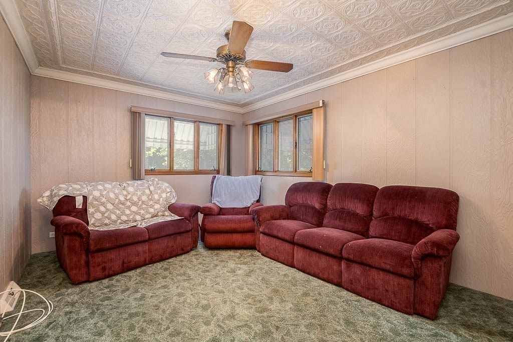 84 Crapo St