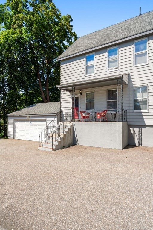 668 Pleasant St