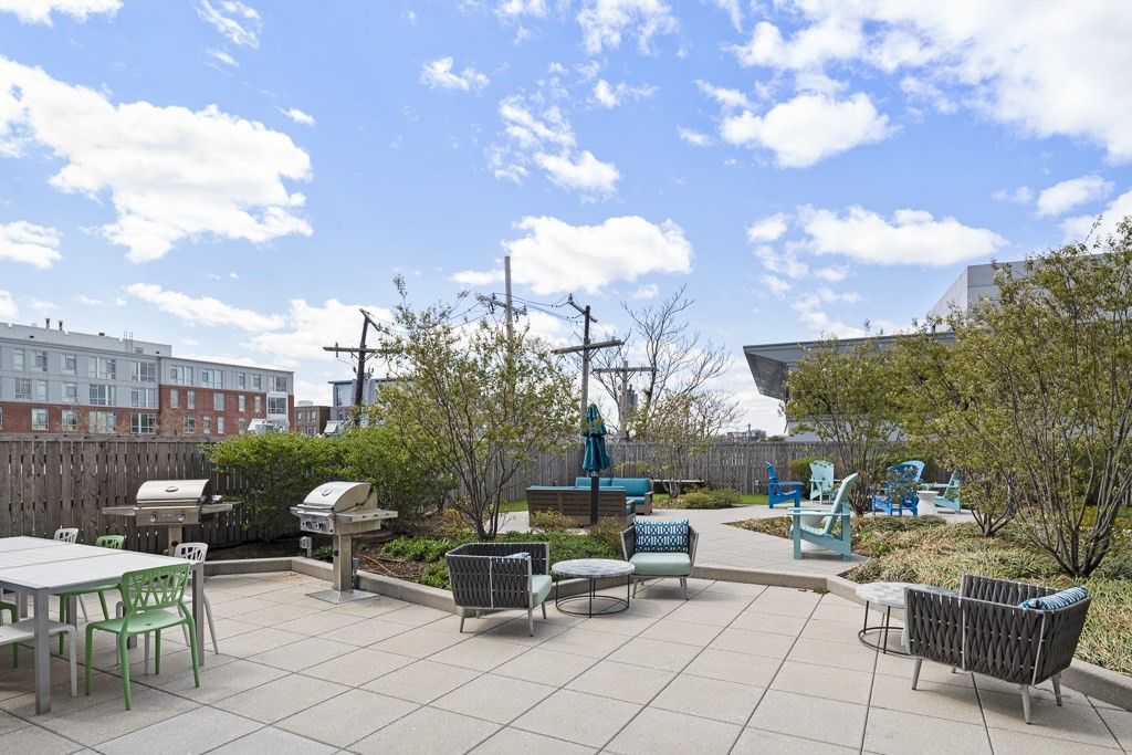 180 Telford Street # 502