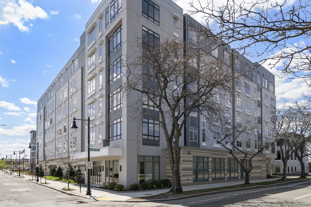 180 Telford Street # 502