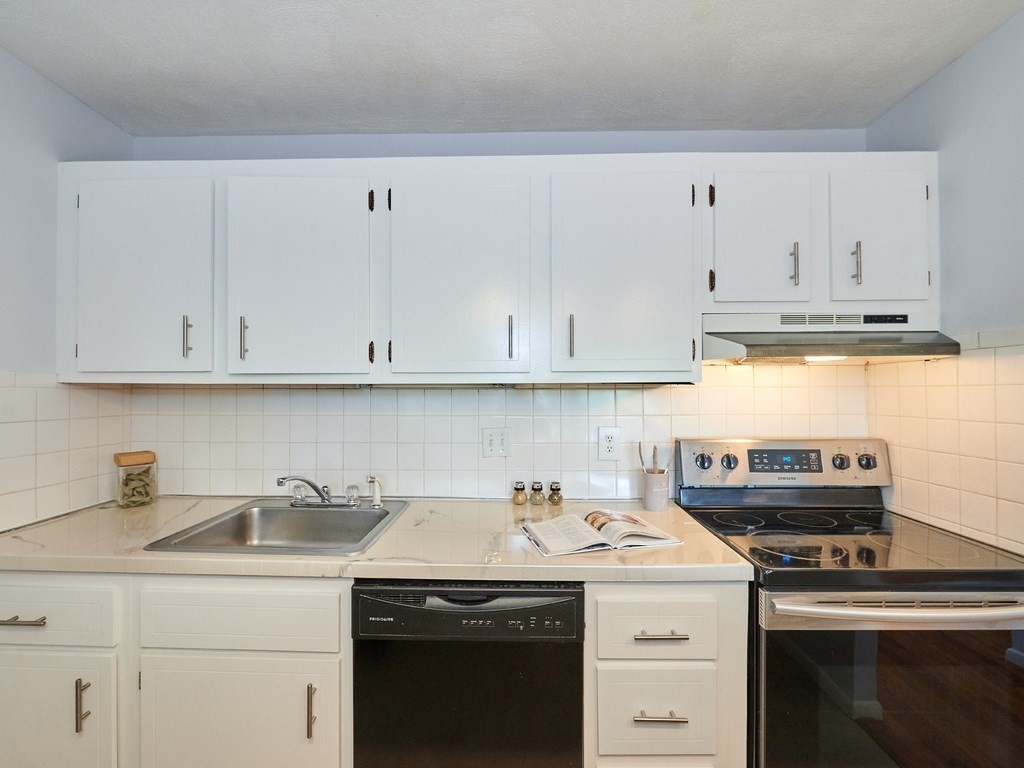1643 Cambridge St Unit: 56