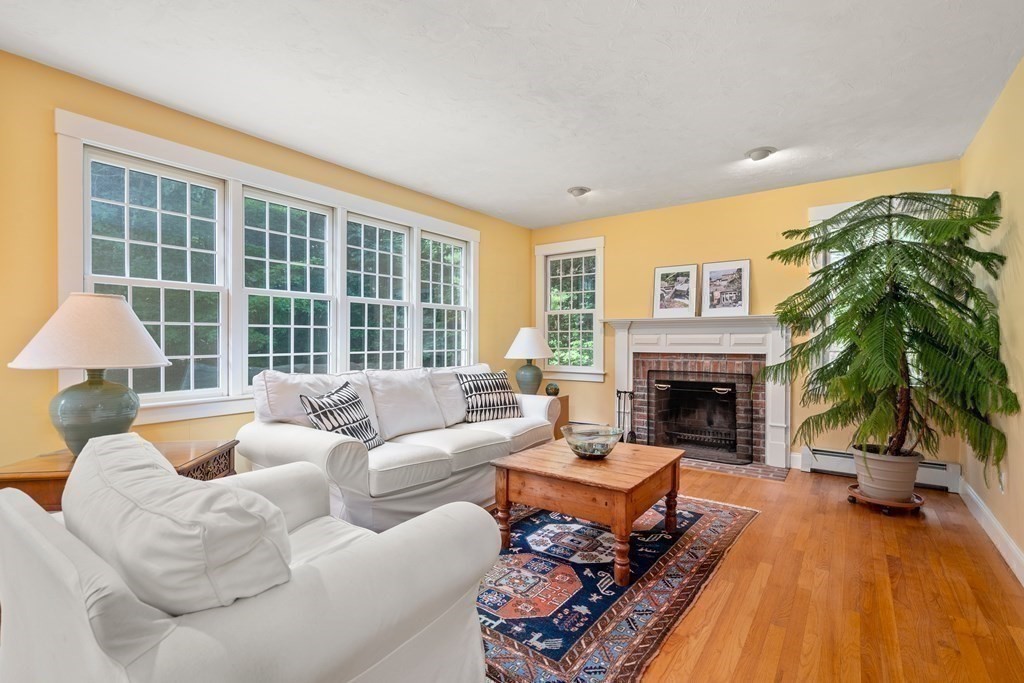 65 Kendall Hill Rd