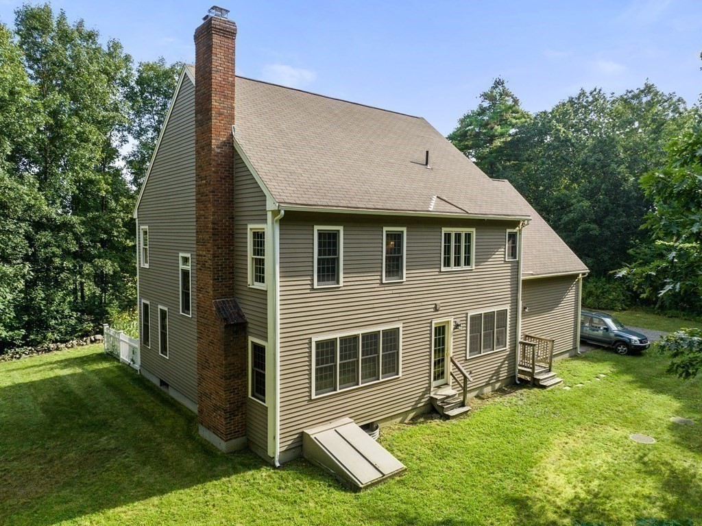 65 Kendall Hill Rd