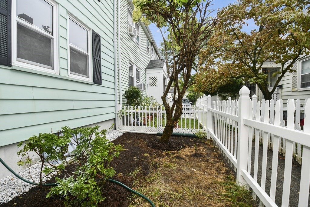 216 Quincy Shore Drive