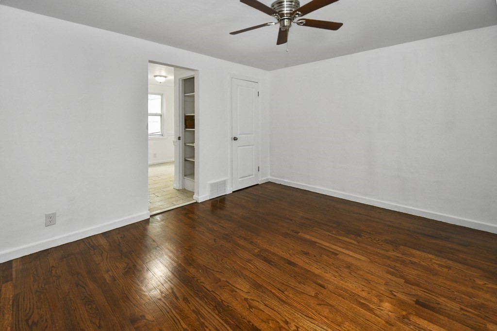 216 Quincy Shore Drive