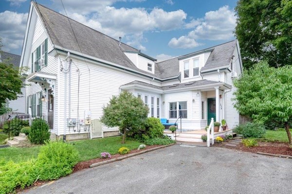 33 Central St # A