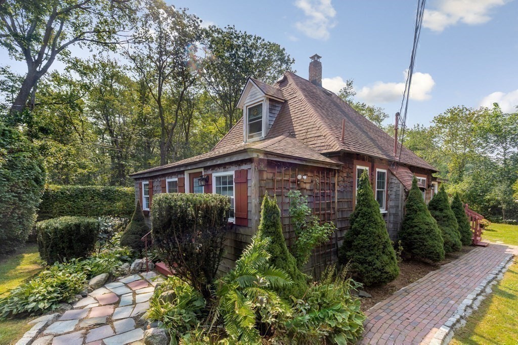 122 Trenton Rd