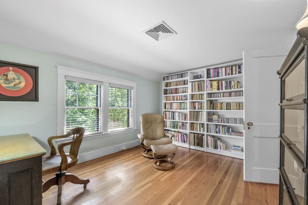 54 Lawler Rd
